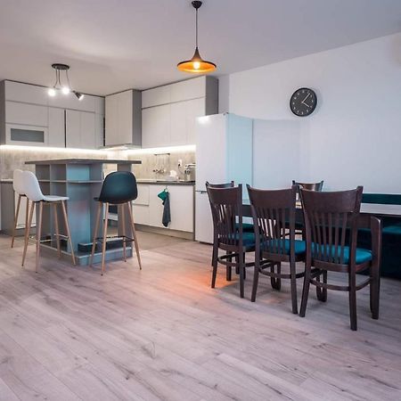 Turquoise By Rv Apartments فارنا المظهر الخارجي الصورة
