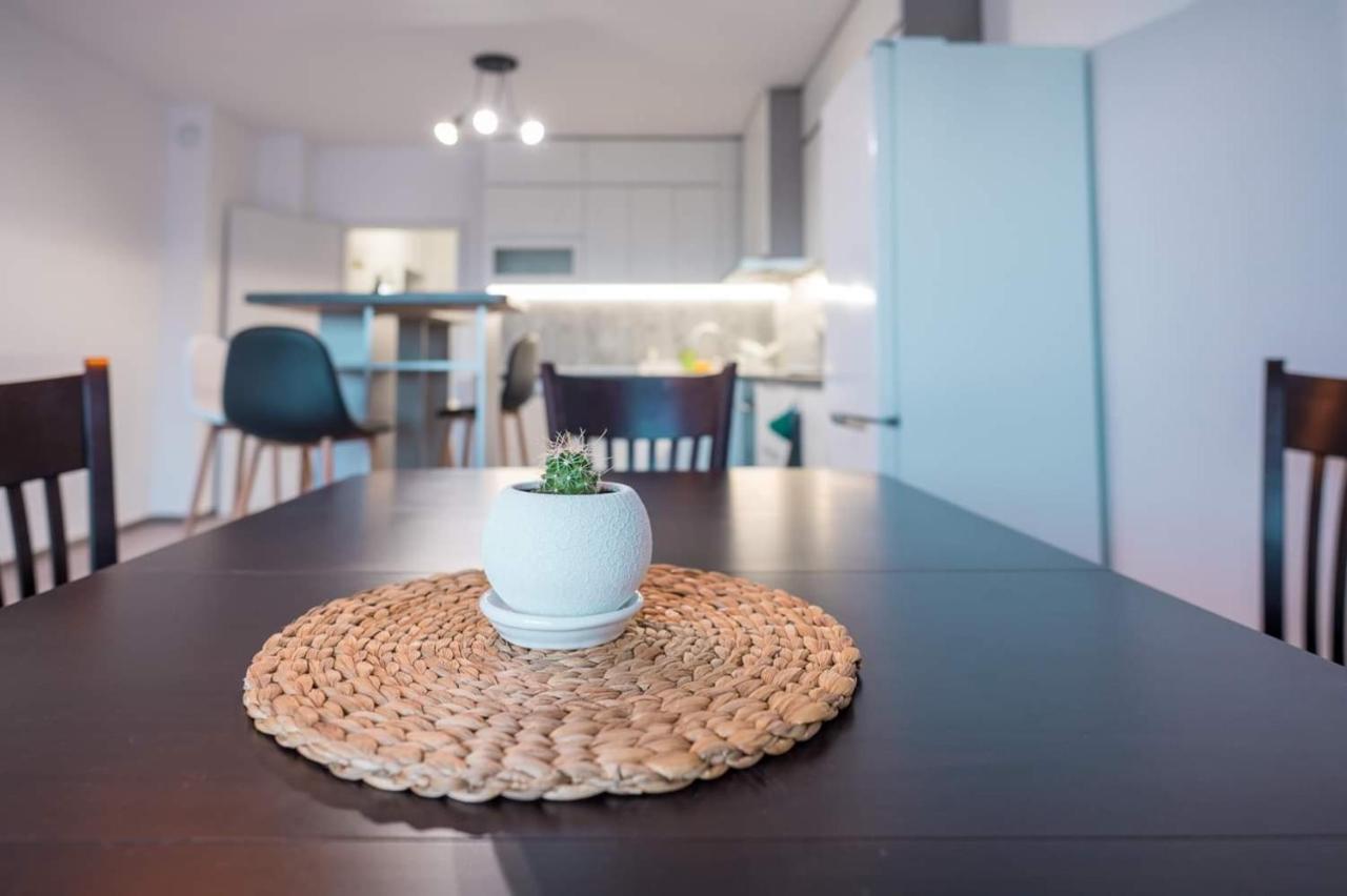 Turquoise By Rv Apartments فارنا المظهر الخارجي الصورة