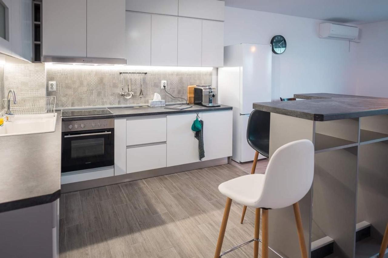 Turquoise By Rv Apartments فارنا المظهر الخارجي الصورة